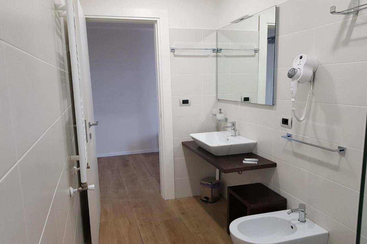 La Porta Del Sole Hotel & Village San Ferdinando Extérieur photo