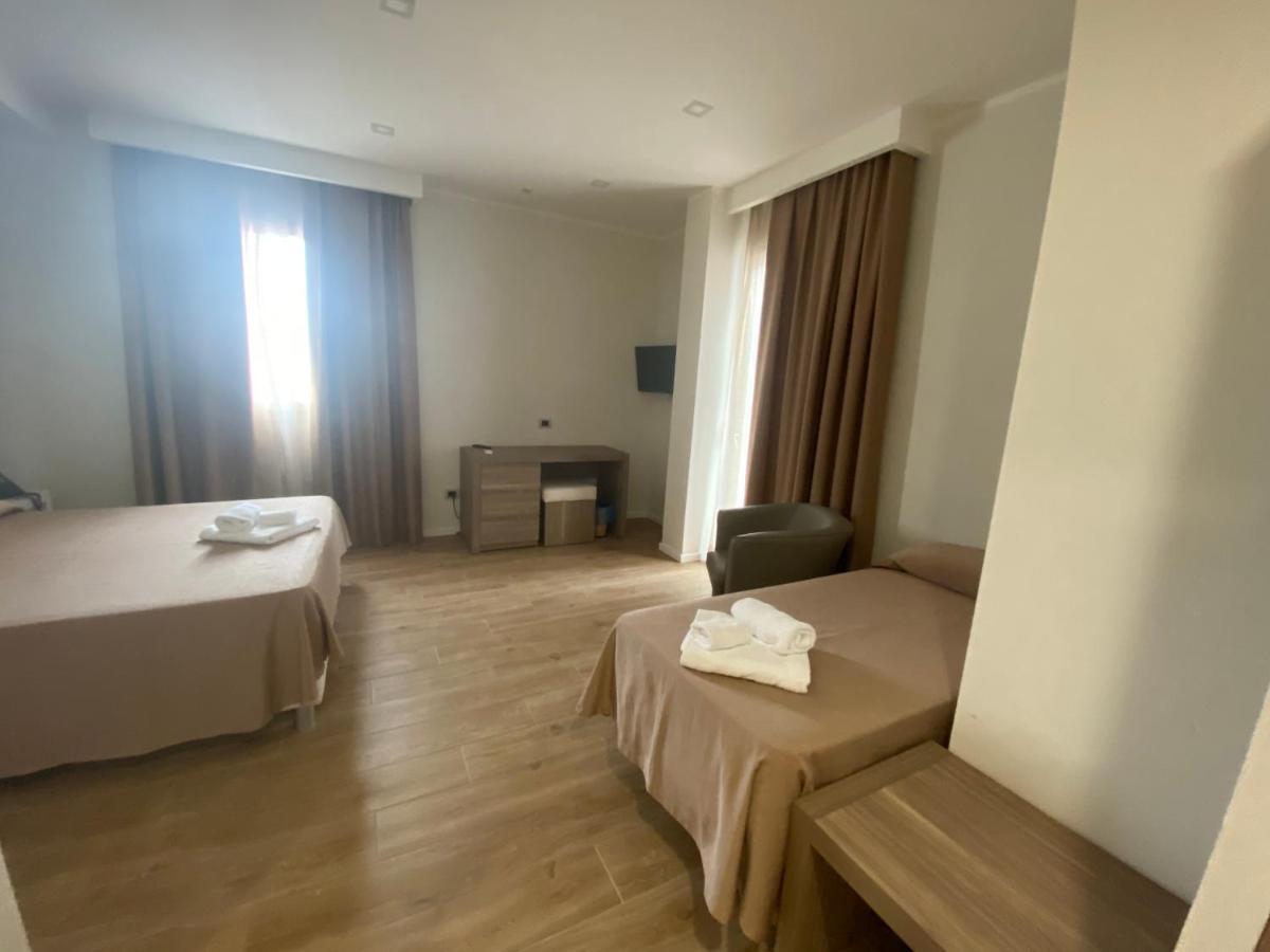La Porta Del Sole Hotel & Village San Ferdinando Extérieur photo